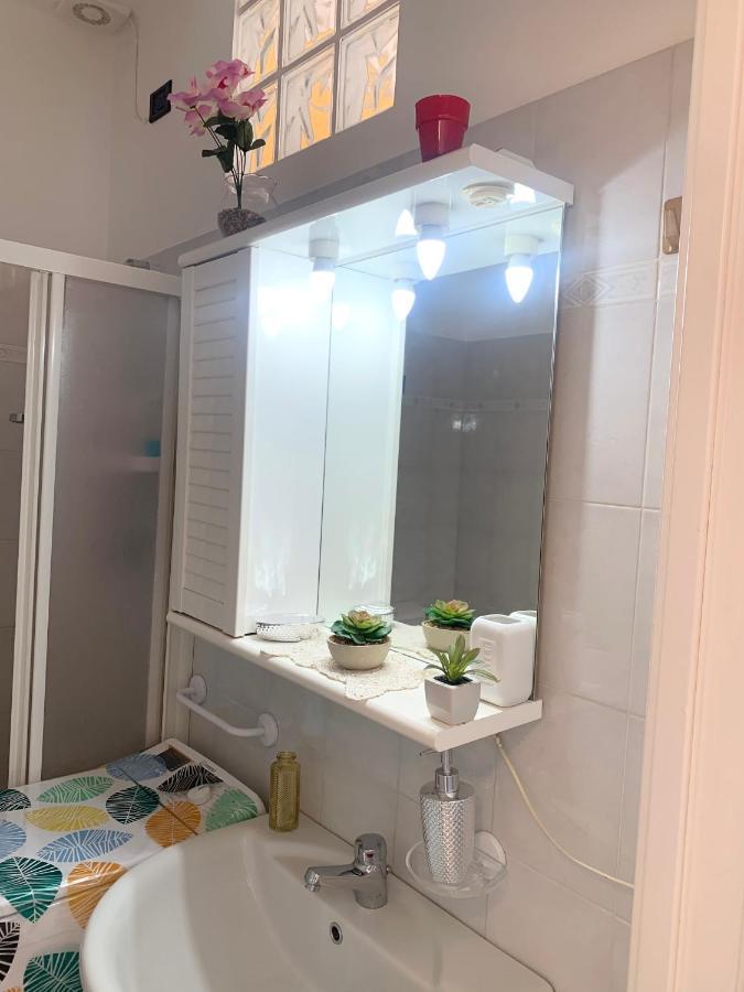 Casa Girasole 1 Apartment Sanremo Bagian luar foto