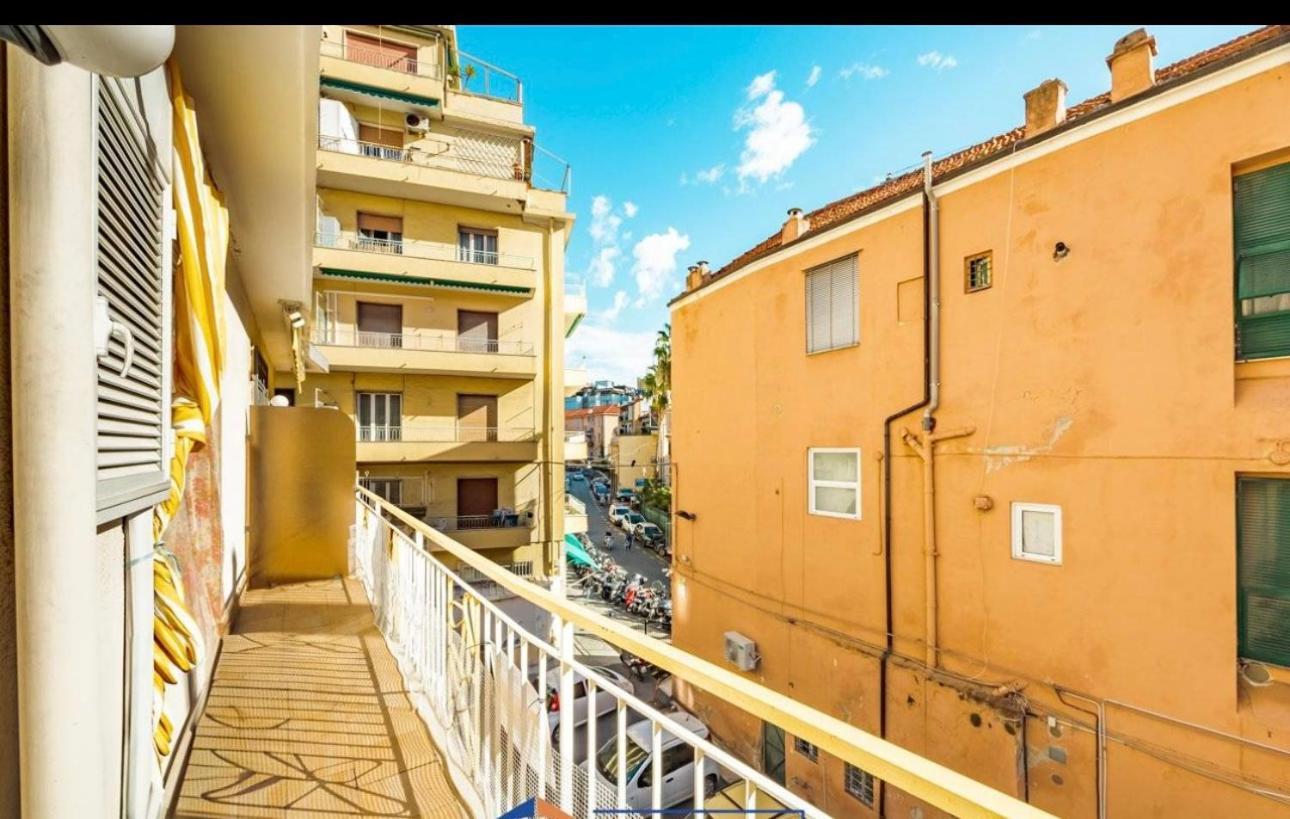 Casa Girasole 1 Apartment Sanremo Bagian luar foto